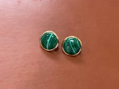 $95 • Buy Ben Amun Signed Round Gold Tone Clip On Earrings W/ Malachite