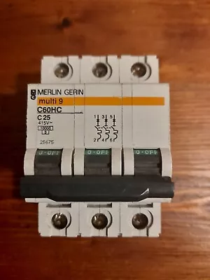 £11.99 • Buy Merlin Gerin Multi 9 - C60HC325 - 25A Type C Triple Pole MCB Used