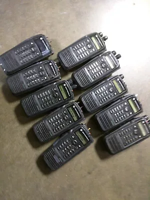 $600 • Buy LOT OF 10 Motorola XPR6550 AAH55QDH9LA1AN Radio  Parts Repair XPR 6550 MUST READ
