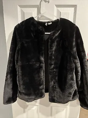 H&M Divided Women’s Faux Fur Jacket With Pockets Size XS • $27