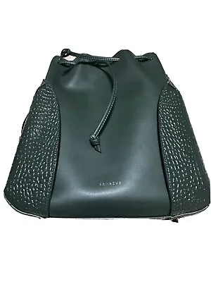 $220.10 • Buy Brand New Senreve Fiore Bucket Bag