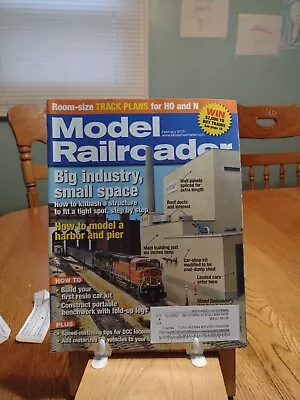 Model Railroader Magazine: February  2010 (RRR5).  • $1.75
