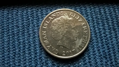 £1 • Buy Cayman Islands Coin › Queen Elizabeth II › (1972 - 2018) - 25 Cents, 2017