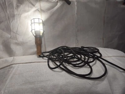 $75.99 • Buy .RARE Vintage McGill Cat No 7000.hand Shop Light Working Condition With Cage 