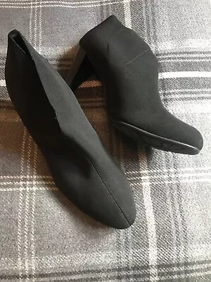 £15 • Buy Super Comfortable Mascaro Black Elasticated Slip-On Shoe Boot Size 39