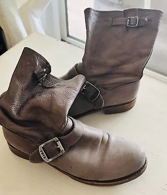 Vintage Frye Veronica Short Distressed Crackled Leather Boots Approx Size 9 Boho • $50