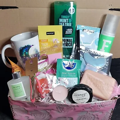 Ladies Birthday Pamper Hamper Gift Mothers Day Daughter Wife Mum Nan Girlfriend • £2.49