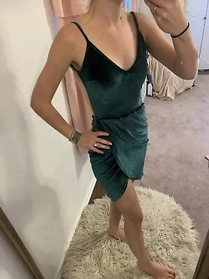 Shein | Emerald Green Velvet Mini Dress • $11