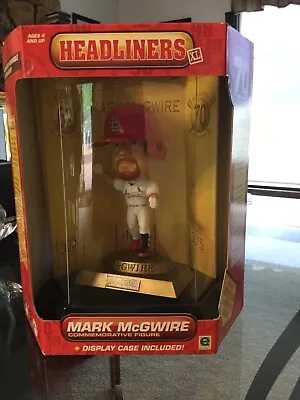 Mark McGwire Headliners 70 HR Commemorative Figure Display Case - Never Opened • $19.99