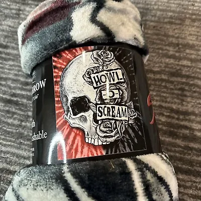 Skull Oversized Throw Sea World Howl O Scream Plush Soft 50x60 Skull Rose New • $65.99