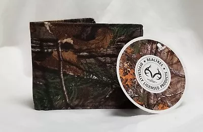 Realtree Camo Canvas And Genuine Leather Bifold Wallet With RFID Blocker • $15.99