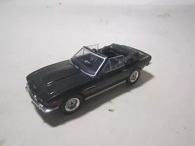 Universal Hobbies 007 Collection. Aston Martin V8 Volante With Faults & No Base • $8.78