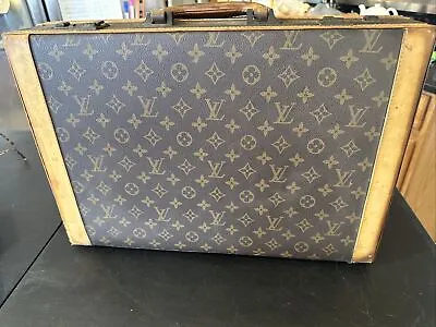 Vintage Louis Vuitton Suitcase / Briefcase • $465