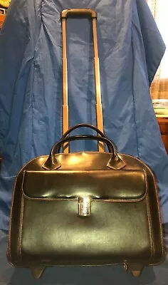 EUC McKlein Upscale Black Detachable Rolling Leather(?) Business Case 17 X15 X7  • $119.79