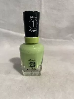 Sally Hansen Miracle Gel #052 Electri-Lime (Mint Green) Step 1 No Light • $6.99