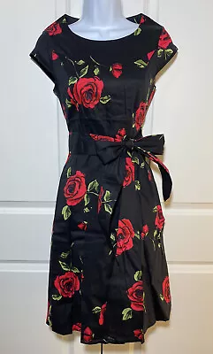 ZAFUL Women's Black Roses Design Dress Small Fitted Flare With Sash Zip • $22.79
