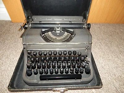 Underwood Universal Portable Typewriter 4 Bank QWERTY • £69