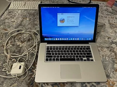 MacBook PRO 2010 2.4GHz Intel Core I5 8Gb ROM Clear ICloud • $60