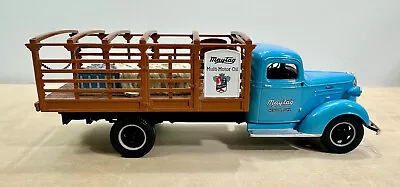 First Gear 1:34 Scale Die Cast Replica - Maytag 1937 Chevrolet Stake Truck • $35