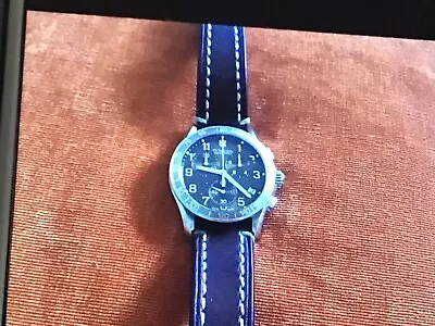 £200 • Buy Victorinox Swiss Army Mens Watch