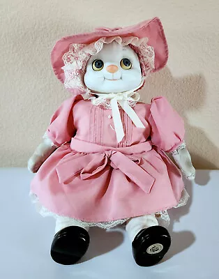 Goebel ~ Dolly Dingle's Kittie Cuti Porcelain Musical Cat Doll L. Edition ?/2000 • $30