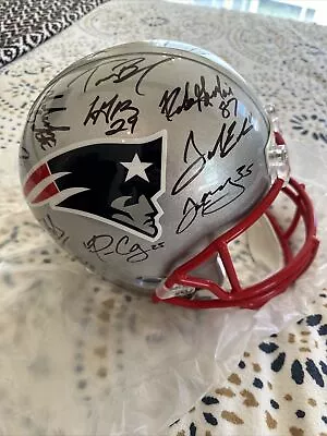 New England Patriots SB XLIX Team Signed Helmet Tom Brady Signed + More 2014 • $4399