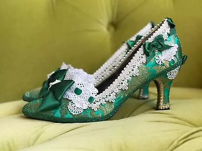  Marie Antoinette Emerald Jade Green & Metallic Gold Brocade Shoes Size 9 • $250