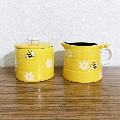 TAG Daisy Flower Bee Sugar Bowl & Creamer Set Yellow Colorful • £23.70