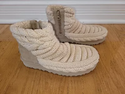 New Ugg Classic Mini Chunky Knit Short Cardy Natural  Womens Sweater Boot Size 5 • $95.99