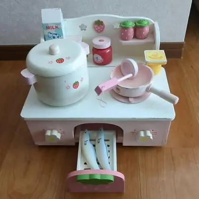 Mother Garden Usamomo Wild Strawberry Kitchen Set Play House Girl Toy • $245.85