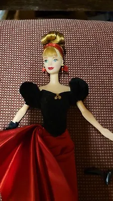 1998 Avon Collector Edition Winter Splendor Barbie Doll Caucasian Blonde  • $5.99