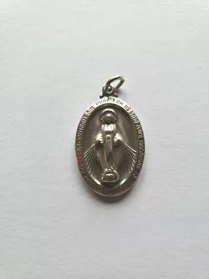 Vtg Theda Sterling Silver Mary Miraculous Medal 1 1/8 Inch • $14