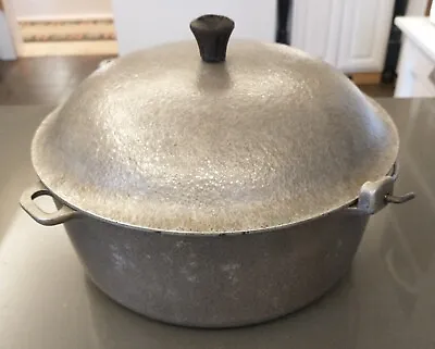 Vintage Hammered Club Aluminum Dutch Oven 4.5 Quart Pot W/Lid & Wire Handle • $27.99