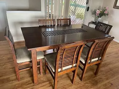 $250 • Buy Dining Table And Chairs