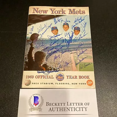 1969 NY Mets World Series Champs Team Signed Yearbook Nolan Ryan Tom Seaver JSA • $1795.50