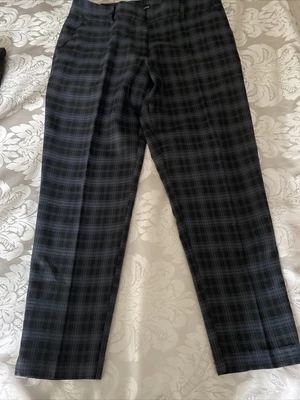 £4.99 • Buy Dorothy Perkins Check Peg-leg Trousers Size 10