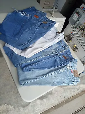 Vintage Men's Wrangler Jeans Wholesale Lot Some Stains And Wear Denim 6 Pairs • $49.98