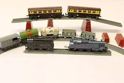 Vintage Lone Star Railway / Train Set • £10.50