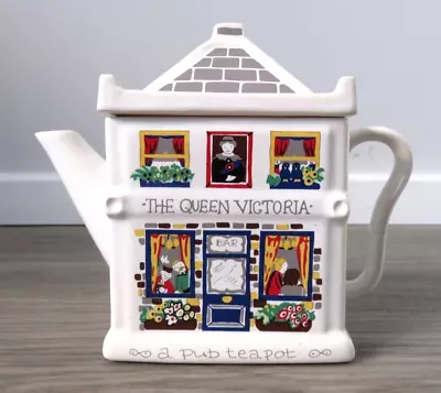 English Life Teapots Wade England The Queen Victoria A Pub Decorative Teapot Tea • £10.99