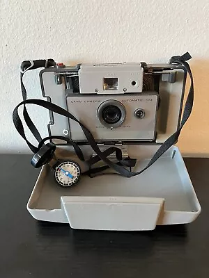 Vintage Polaroid Auto 103 Instant Film Camera Awesome Display RARE • $34.99