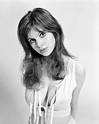 Madeline Smith Hammer Horror 10  X 8  Photograph No 49 • £4