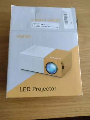 Vamvo YG300 Mini Portable Pocket Led Projector 1080p Supported • £25