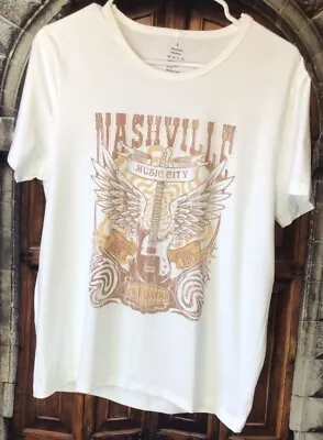 Nashville Women's Music City White Crew Neck Short Sleeve T-Shirt • $9.99