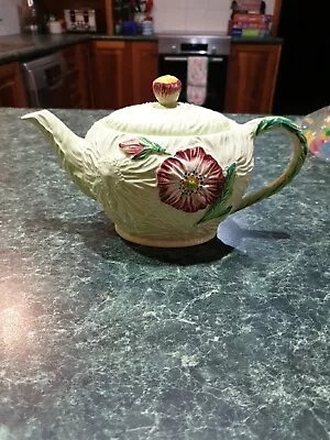 Carlton Ware Hand Painted Green Poppy Tea Pot • $150