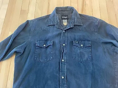 Vintage Wrangler Western Pearl Snap Denim Shirt Men’s L Long Sleeve Blue • $18