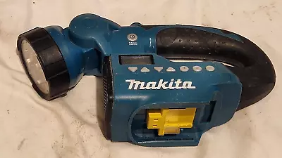 MAKITA BMR050 14.4/18V LED TORCH WITH BUILT-IN RADIO (working) No Battery • £29