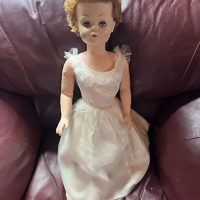 Vintage Betty The Beautiful Bride Doll Miracle Vinyl Doll Auburn Hair • $24