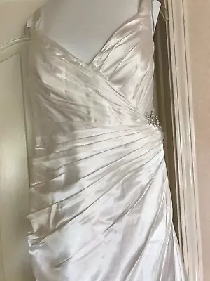 Beautiful Maggie Sottero Ivory Satin A- Line Wedding Dress - Never Worn! • $400