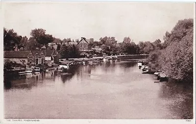 Berkshire. The River Thames  Maidenhead  No.34501 Unposted • £2.20