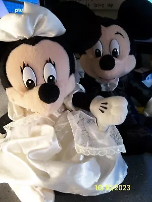 VINTAGE Mickey & Minnie Bride & Groom Beanie Plush Walt Disney World • $15